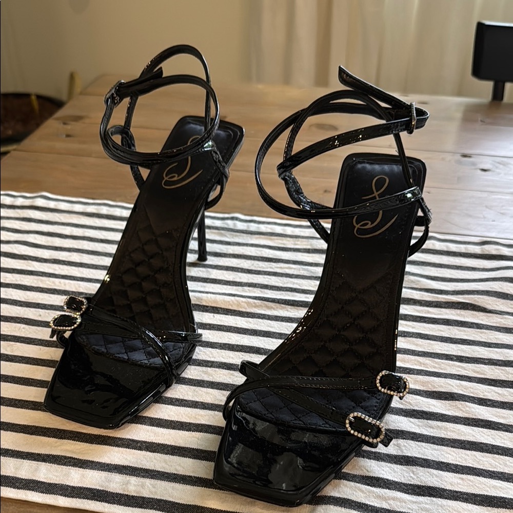 Sam Edelman Women's Trevin Strappy Heel - size 9.5